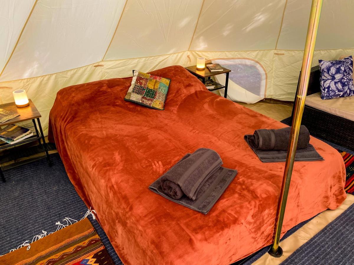 Glamping In The Redwoods With A Hot Tub! Hotel Garberville Exterior photo